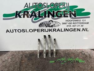 Gebrauchte Schraubenset Volvo XC90 I 2.4 D5 20V Preis € 20,00 Margenregelung angeboten von Autosloperij Kralingen B.V.