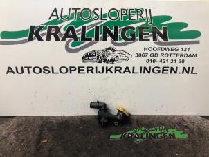 Usagé Goulot de remplissage huile Opel Corsa D 1.3 CDTi 16V ecoFLEX Prix € 25,00 Règlement à la marge proposé par Autosloperij Kralingen B.V.
