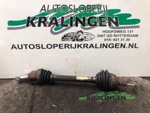 Used Front drive shaft, left Ford Focus 2 Wagon 1.6 16V Price € 50,00 Margin scheme offered by Autosloperij Kralingen B.V.