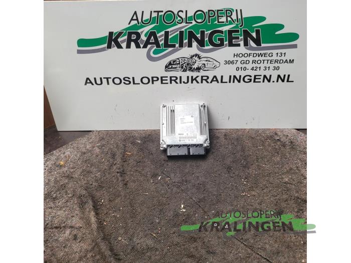 Used Engine management computer BMW 5 serie (E60) 525d 24V Price € 79,98 Margin scheme offered by Autosloperij Kralingen B.V.