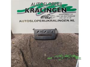 Usagé Panneau de commandes chauffage BMW 5 serie (E60) 525d 24V Prix € 50,00 Règlement à la marge proposé par Autosloperij Kralingen B.V.