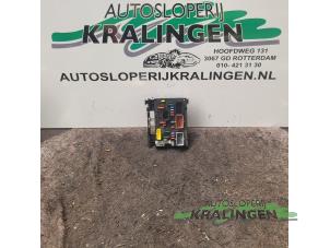 Usados Caja de fusibles Citroen C2 (JM) 1.4 HDI Precio € 100,00 Norma de margen ofrecido por Autosloperij Kralingen B.V.