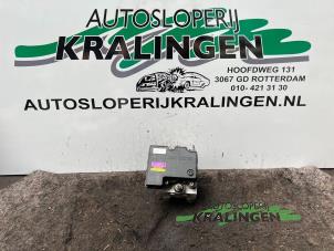 Używane Pompa ABS Toyota Yaris (P1) 1.3 16V VVT-i Cena € 50,00 Procedura marży oferowane przez Autosloperij Kralingen B.V.