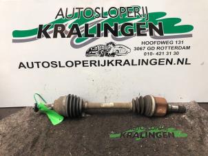 Usagé Arbre de transmission avant gauche Volvo V50 (MW) 2.0 16V Prix € 100,00 Règlement à la marge proposé par Autosloperij Kralingen B.V.