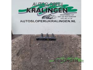 Usagé Broche bobine Opel Corsa C (F08/68) 1.0 12V Twin Port Prix € 35,00 Règlement à la marge proposé par Autosloperij Kralingen B.V.