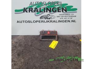 Used Seat heating switch Mercedes CLK (W208) 2.0 200 16V Price € 50,00 Margin scheme offered by Autosloperij Kralingen B.V.