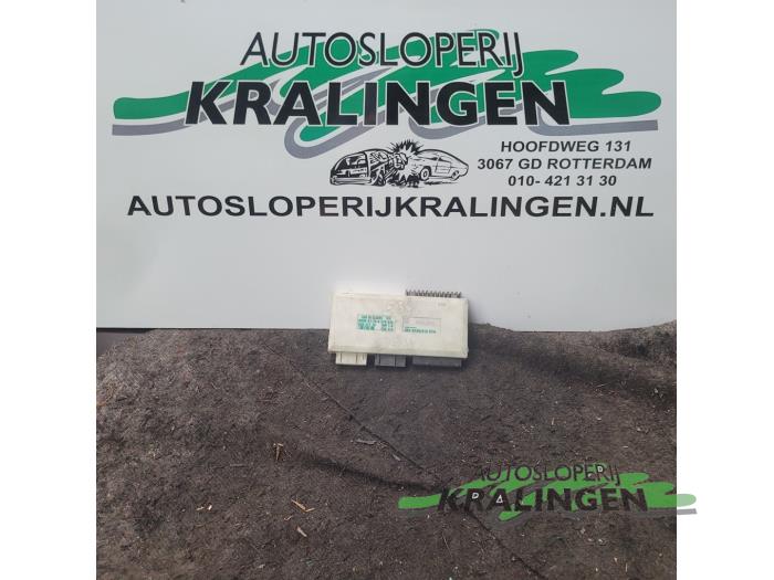 Używane Modul Comfort BMW 5 serie Touring (E39) 540i 32V Cena € 50,00 Procedura marży oferowane przez Autosloperij Kralingen B.V.