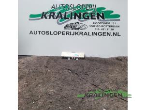 Used Antenna Amplifier BMW 3 serie (E46/2) 323 Ci 24V Price € 25,00 Margin scheme offered by Autosloperij Kralingen B.V.