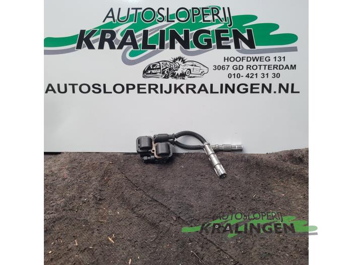 Usagé Bobine Mercedes S (W220) 5.0 S-500 V8 24V Prix € 29,99 Règlement à la marge proposé par Autosloperij Kralingen B.V.