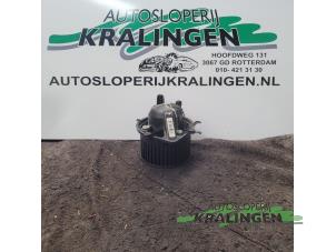 Usados Motor de ventilador de calefactor Mini Mini (R56) 1.6 16V Cooper Precio € 50,00 Norma de margen ofrecido por Autosloperij Kralingen B.V.