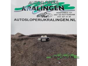 Używane Mechanizm zamka pokrywy bagaznika Mini Mini (R56) 1.6 16V Cooper Cena € 50,00 Procedura marży oferowane przez Autosloperij Kralingen B.V.
