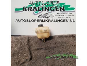 Usados Vaso de expansión Mini Mini (R56) 1.6 16V Cooper Precio € 50,00 Norma de margen ofrecido por Autosloperij Kralingen B.V.