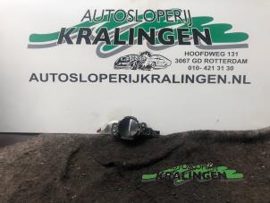 Used Handle Mini Mini (R56) 1.6 16V Cooper Price € 25,00 Margin scheme offered by Autosloperij Kralingen B.V.