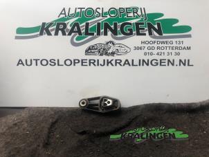 Used Engine mount Mini Mini (R56) 1.6 16V Cooper Price € 35,00 Margin scheme offered by Autosloperij Kralingen B.V.
