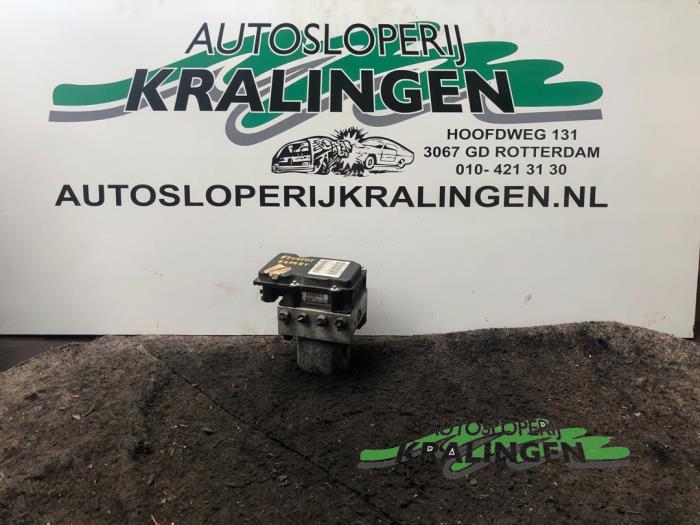 Begagnade ABS-pump Peugeot Expert (G9) 2.0 HDi 140 16V Pris € 24,98 Marginaltabell erbjuds av Autosloperij Kralingen B.V.