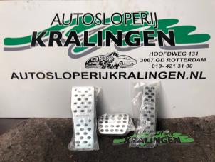 Used Set of pedals Mercedes SLK (R170) 2.3 230 K 16V Price € 50,00 Margin scheme offered by Autosloperij Kralingen B.V.