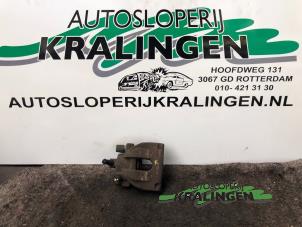 Używane Zacisk hamulcowy prawy tyl Volvo S60 I (RS/HV) 2.4 20V Bi-fuel LPG Cena € 50,00 Procedura marży oferowane przez Autosloperij Kralingen B.V.