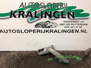 Gebrauchte Handgriff Seat Arosa (6H1) 1.0 MPi Preis € 15,00 Margenregelung angeboten von Autosloperij Kralingen B.V.