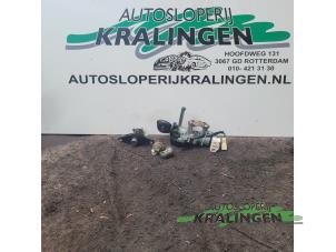 Gebrauchte Schlossset Suzuki Ignis (FH) 1.3 16V Preis € 100,00 Margenregelung angeboten von Autosloperij Kralingen B.V.