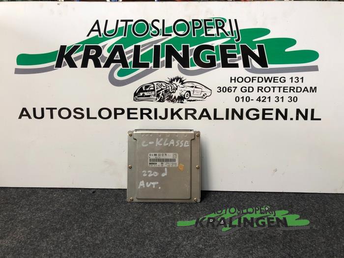 Used Engine management computer Mercedes C (W203) 2.2 C-220 CDI 16V Price € 100,00 Margin scheme offered by Autosloperij Kralingen B.V.