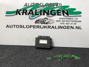 Usagé Ordinateur réservoir automatique Mercedes CLK (W208) 3.2 320 V6 18V Prix € 150,00 Règlement à la marge proposé par Autosloperij Kralingen B.V.