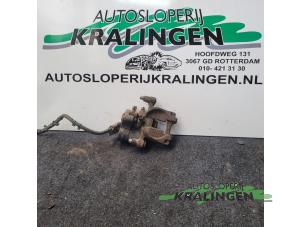 Usagé Etrier de frein (pince) arrière droit Ford Mondeo V Wagon 1.5 TDCi Prix € 100,00 Règlement à la marge proposé par Autosloperij Kralingen B.V.