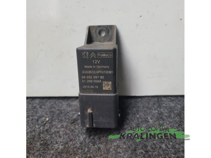 Glow plug relay from a Ford Mondeo V Wagon 1.5 TDCi 2015