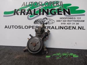 Usagé Pompe à eau Opel Corsa D 1.4 16V Twinport Prix € 50,00 Règlement à la marge proposé par Autosloperij Kralingen B.V.