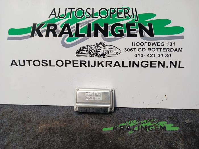 Used Engine management computer Toyota Yaris (P1) 1.0 16V VVT-i Price € 100,00 Margin scheme offered by Autosloperij Kralingen B.V.