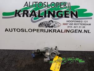 Gebrauchte Schlossset Opel Zafira (M75) 1.9 CDTI Preis € 150,00 Margenregelung angeboten von Autosloperij Kralingen B.V.