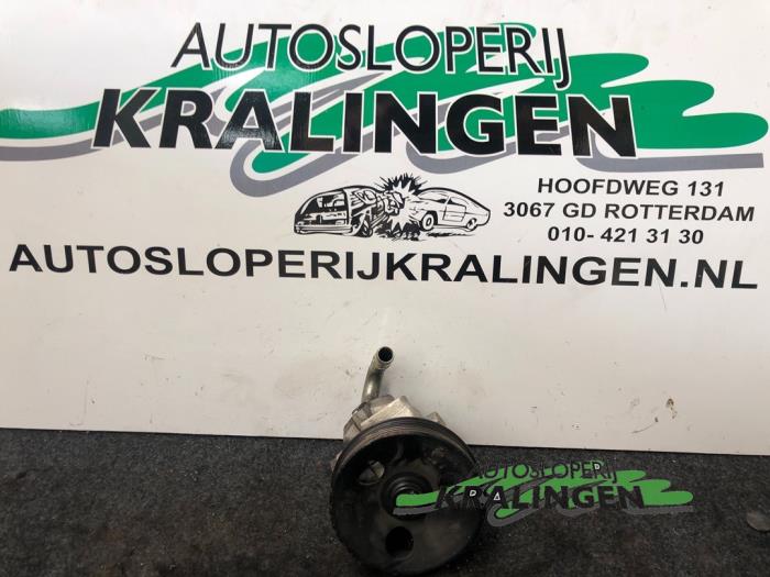 Usagé Pompe de direction Chevrolet Kalos (SF48) 1.4 Prix € 70,00 Règlement à la marge proposé par Autosloperij Kralingen B.V.