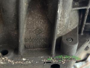 Gebrauchte Getriebe Renault Clio III (BR/CR) 1.4 16V Preis € 250,00 Margenregelung angeboten von Autosloperij Kralingen B.V.