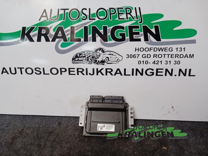 Used Engine management computer Nissan Almera (N16) 1.5 16V Price € 50,00 Margin scheme offered by Autosloperij Kralingen B.V.