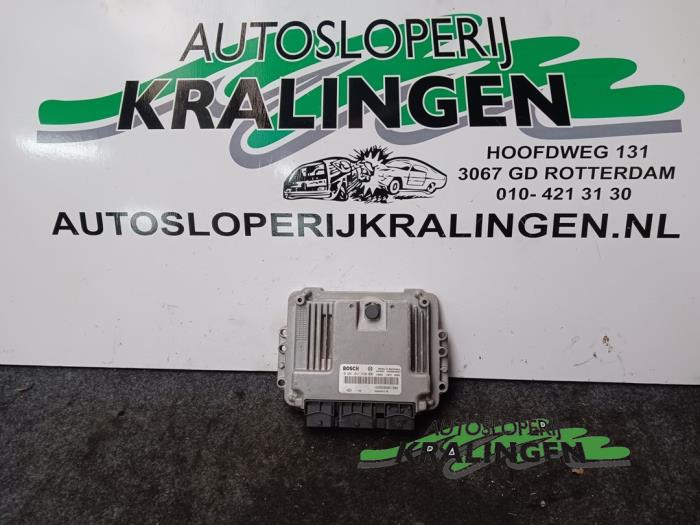Used Engine management computer Nissan Primastar 1.9 dCi 80 Price € 150,00 Margin scheme offered by Autosloperij Kralingen B.V.