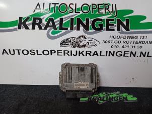 Usados Ordenador de gestión de motor Opel Astra H (L48) 1.9 CDTi 100 Precio € 150,00 Norma de margen ofrecido por Autosloperij Kralingen B.V.