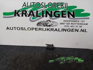 Gebrauchte Vakuumventil Opel Astra G (F08/48) 1.6 16V Preis € 25,00 Margenregelung angeboten von Autosloperij Kralingen B.V.