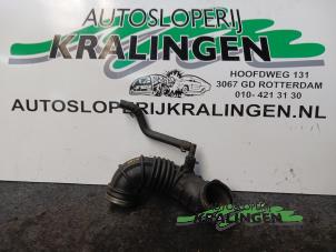 Used Air intake hose BMW Mini One/Cooper (R50) 1.6 16V Cooper Price € 50,00 Margin scheme offered by Autosloperij Kralingen B.V.
