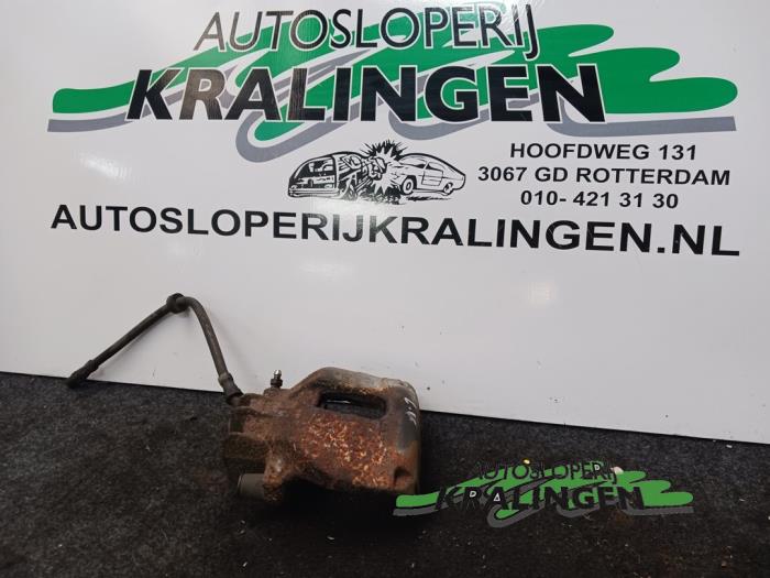 Usagé Etrier de frein avant gauche Volvo S80 (TR/TS) 2.4 20V 140 Prix € 24,99 Règlement à la marge proposé par Autosloperij Kralingen B.V.