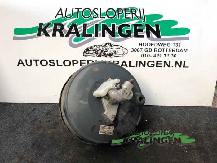 Usagé Servo frein Mercedes Vito (639.6) 2.2 109 CDI 16V Prix € 100,00 Règlement à la marge proposé par Autosloperij Kralingen B.V.