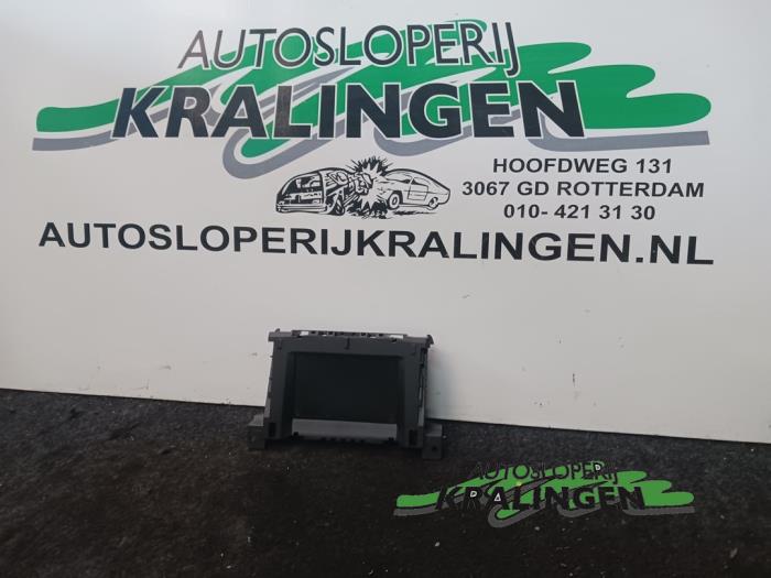 Begagnade Innerdisplay Opel Astra H SW (L35) 1.8 16V Pris € 25,00 Marginaltabell erbjuds av Autosloperij Kralingen B.V.