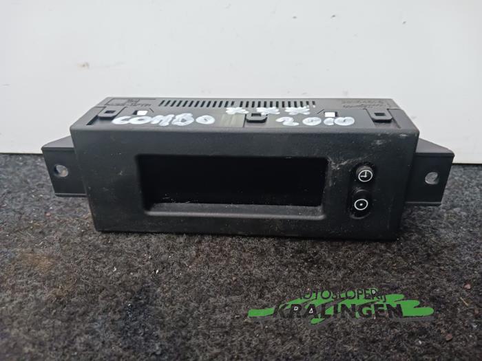 Innerdisplay från en Opel Combo (Corsa C) 1.3 CDTI 16V 2010