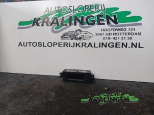 Używane Wyswietlacz wewnetrzny Opel Agila (A) 1.0 12V Twin Port Cena € 20,00 Procedura marży oferowane przez Autosloperij Kralingen B.V.