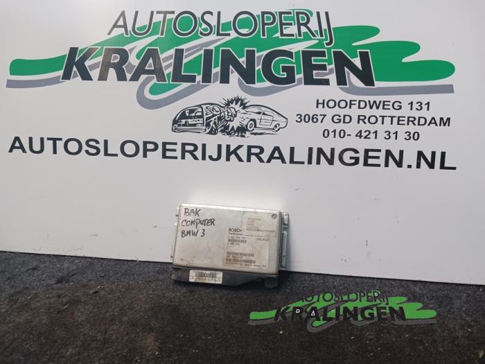 Used Engine management computer BMW 3 serie (E36/4) 325 td Price € 49,99 Margin scheme offered by Autosloperij Kralingen B.V.