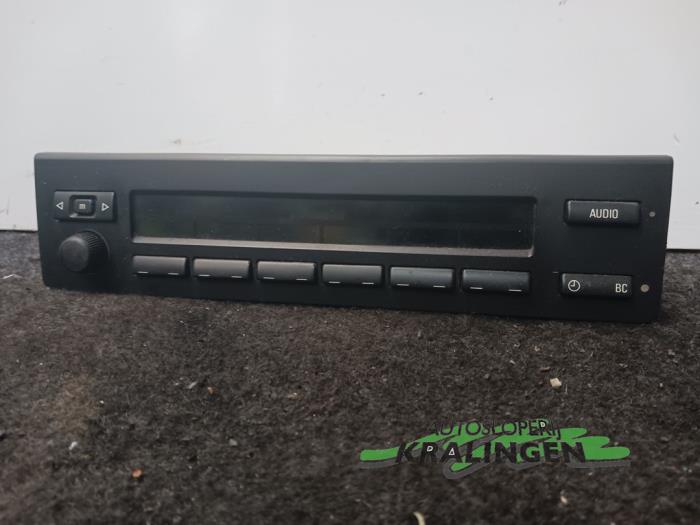 Heater control panel from a BMW 5 serie Touring (E39) 523i 24V 1999