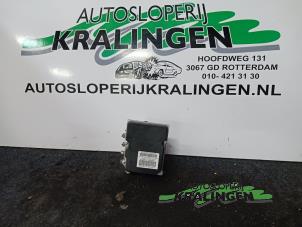 Usagé Pompe ABS Peugeot 308 (4A/C) 1.6 16V THP 150 Prix € 100,00 Règlement à la marge proposé par Autosloperij Kralingen B.V.