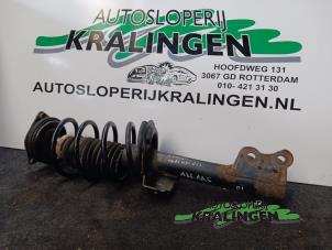 Begagnade Stötdämpare, vänster fram Mercedes A (W169) 2.0 A-180 CDI 16V 3-Drs. Pris € 75,00 Marginaltabell erbjuds av Autosloperij Kralingen B.V.