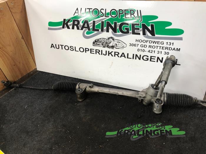 Begagnade Styrbox Mitsubishi Space Star (A0) 1.2 12V Pris € 99,99 Marginaltabell erbjuds av Autosloperij Kralingen B.V.