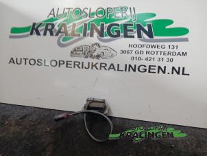 Usagé Résistance chauffage Audi 100 (C4) 2.8 E Prix € 35,00 Règlement à la marge proposé par Autosloperij Kralingen B.V.