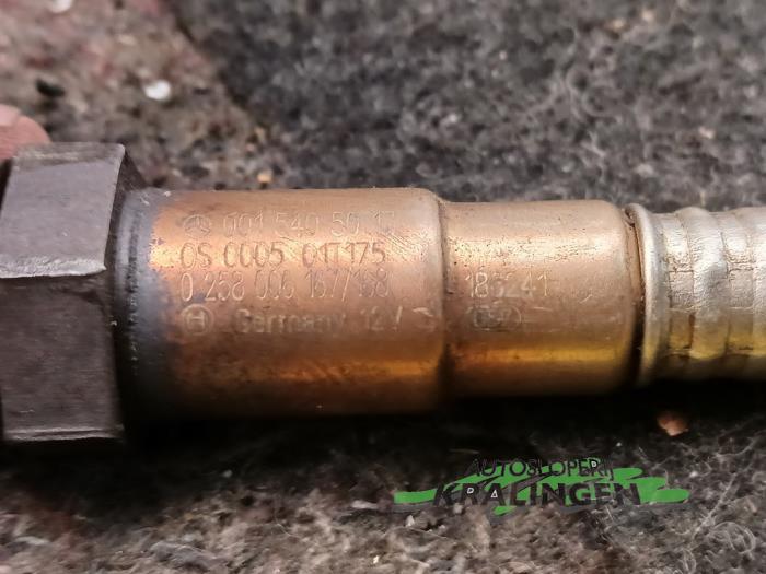 Sonde lambda d'un Mercedes-Benz C Combi (S203) 2.6 C-240 18V 2001