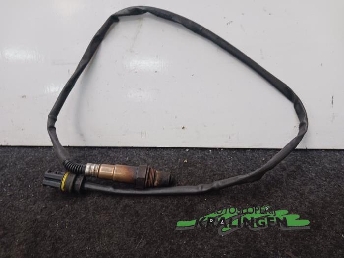 Sonde lambda d'un Mercedes-Benz CLK (C208) 3.2 320 V6 18V 2001